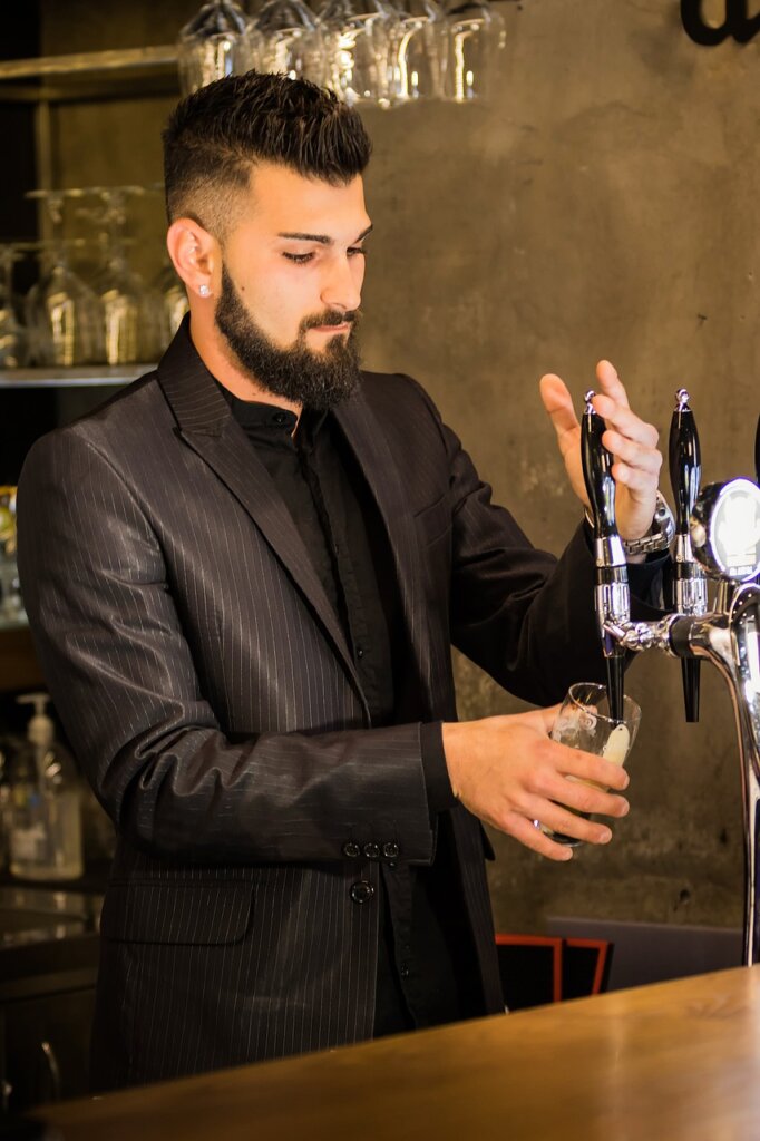 bartender, cocktails, adult-3411345.jpg